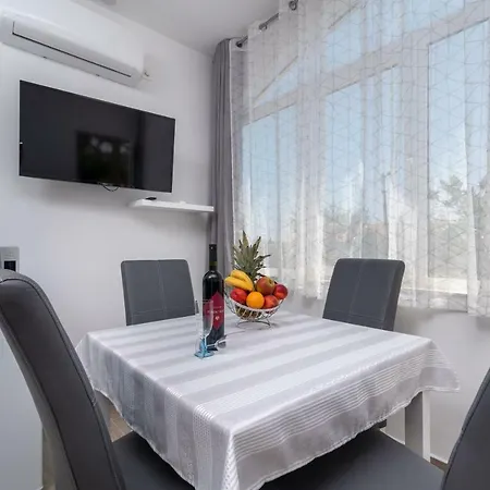 Niksi Apartment Trogir